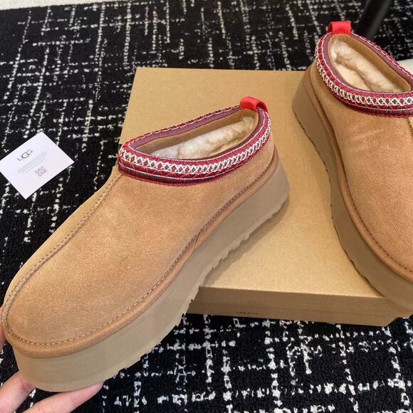 Ugg Tazz Tasman Platform Slippers - Picture 5 of 9